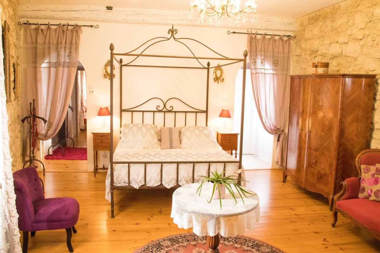 Chateau De Murviel Esterno foto