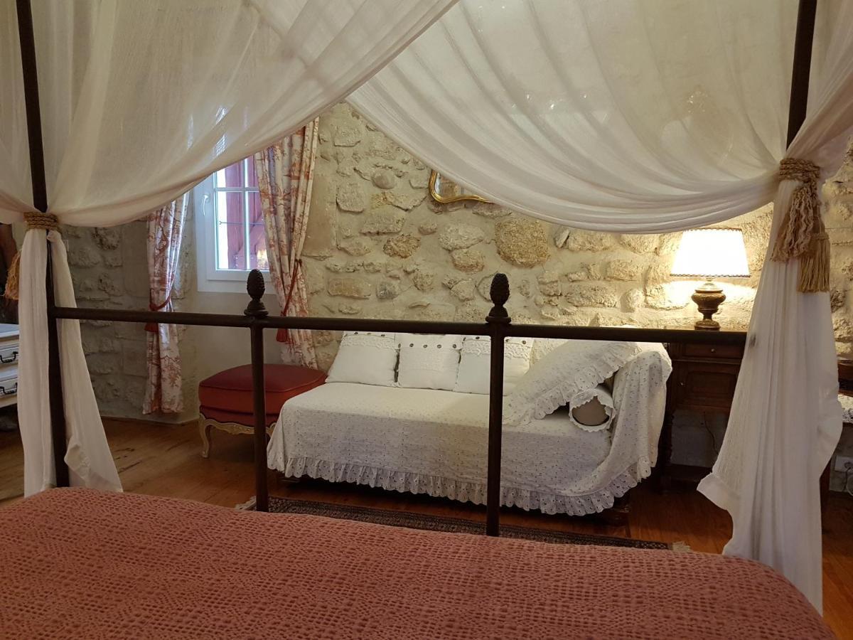 Chateau De Murviel Esterno foto